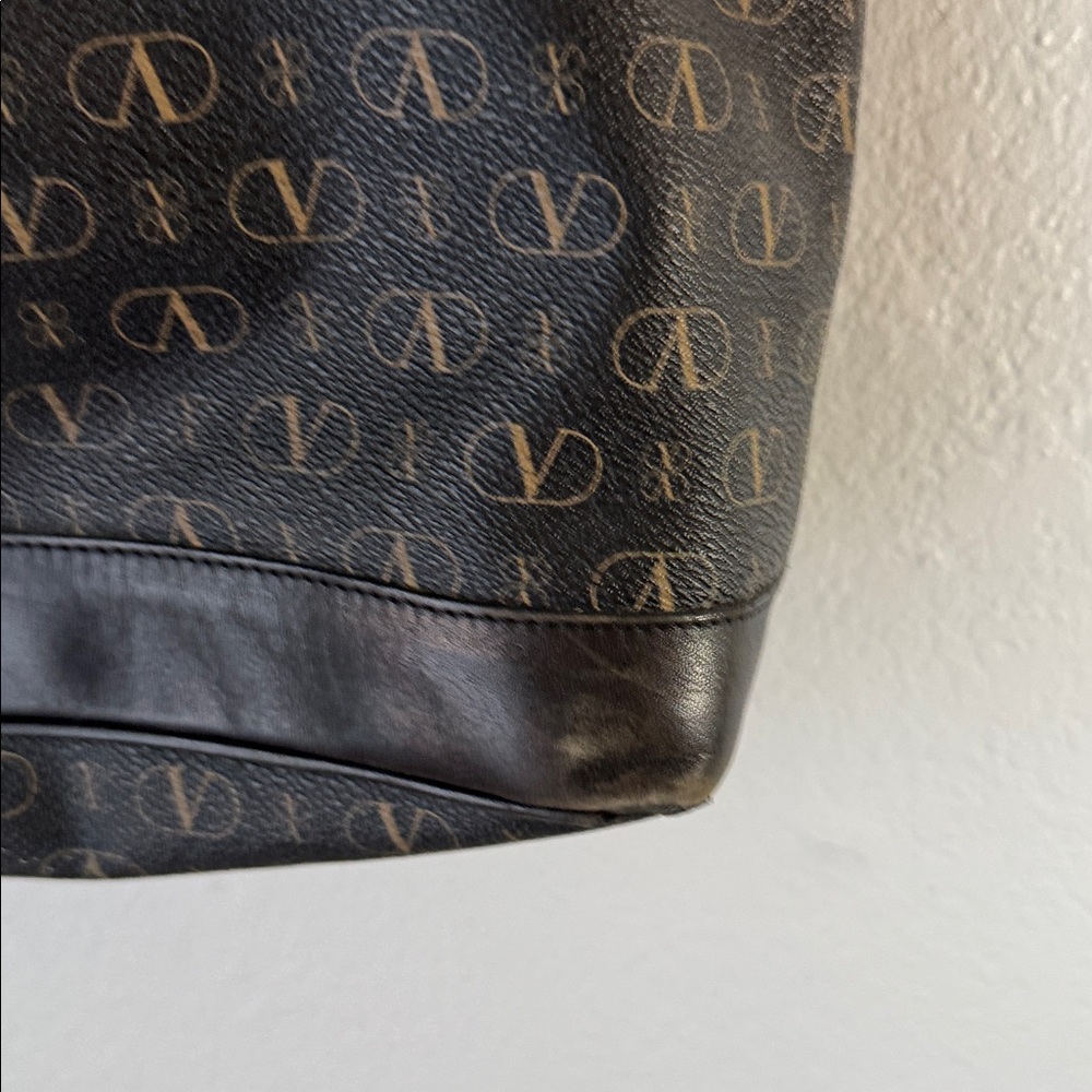 Valentino Vintage Tote - Picture 9 of 16